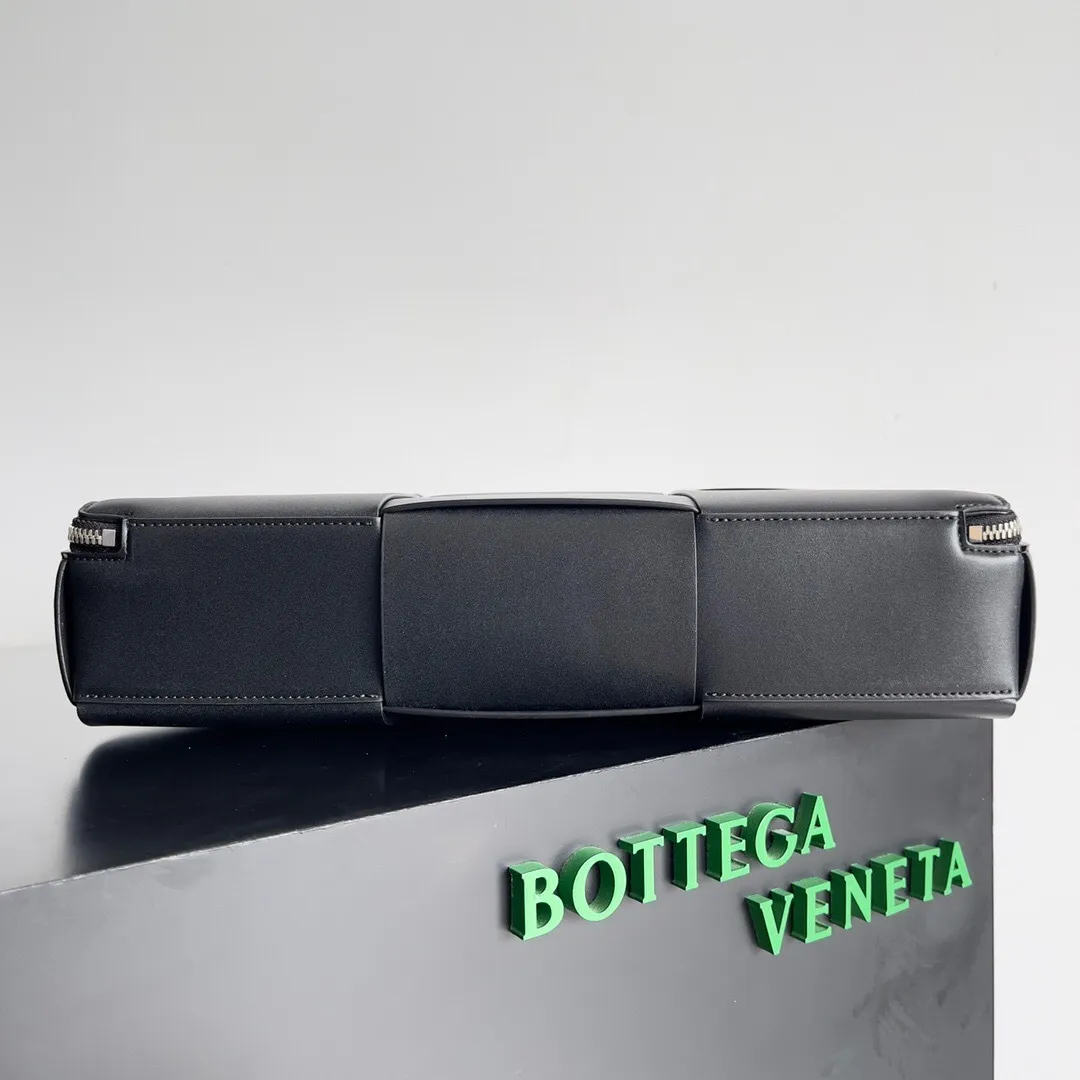 All categories 💚 Authentic bags 💚 BV 2025 new Bottega Veneta large plaid woven men's briefcase